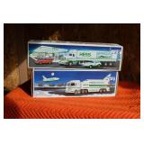 LOT CW 5 1992 & 1999 HESS TRUCKS