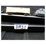 LOT DM 20 SOUTH PACIFIC 9725 CATTLE TRAILER / CABO