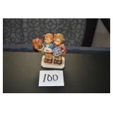 LOT CS 100  THE LOVE LIVES ON  [ GOEBEL]