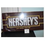 LOT CS 243 HERSHEY'S 027 TRAIN SET