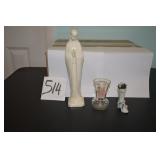 LOT CS 514  PRAYING MACDONNA  VASE & BOOT