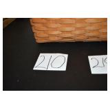 LOT CS  210 LARGE BASKET