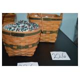 LOT CS 226 CRANBERRY / JINGLE BELL LINER PROTECTR