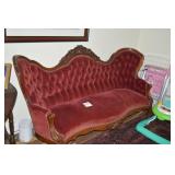 LOT CS 432 ANTIQUE VICTORIAN RED VELVET SOFA 1900