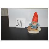 LOT CS 511 GILL HOCKEY PLAYER   CO BOY