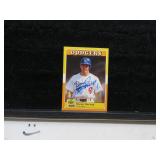 LOT MC 194 SIGNED STEVE GARVEY  DODGERS CARD