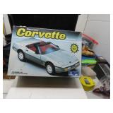 LOT GH 2 1986 CORVETTE MODEL KIT