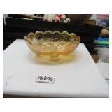 LOT B 75  FOUR FOOTED MARIGOLD  CO DISH