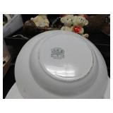 LOT B 1131 IRONSTONE BOWLS 4  9 ROUND JOHNSON BROS