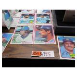 LOT B 1195 SEATTLE  MARINERS TEAM CARD SIGNED  CAR