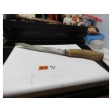 LOT MW 91  WOOD HANDLE FILLEY KNIFE  PRIMATIVE