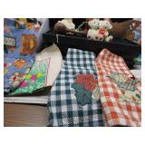 LOT B 81  BOX VINTAGE MATERIAL