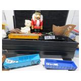 LOT GH 38  FOUR HO GONDOLA CARS  UNION PACIFIC