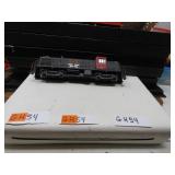 LOT GH54  HO TRAIN  ENGINE NEW HAVEN 553 /