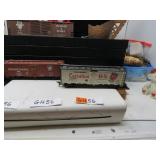 LOT GH 56 HO TRAIN BOX CARS