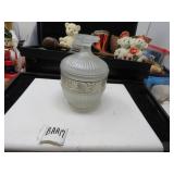 LOT BAA 17 FROASTED RIBBED  VINTAGE DRESSER JAR