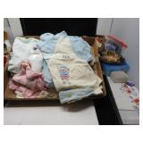 LOT BAA 122 VINTAGE DOLL CLOTHES