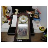 LOT BM 42 THE GREAT COMMANDER WALL CLOCK BATTERY