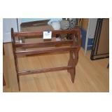 LOT CS HEAVY QUILT RACK WOOD