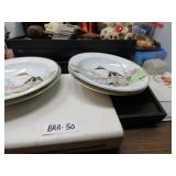 LOT BAA 50 FOUR DINNER PLATES KUTANI NIPPION GOLDT