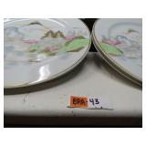 LOT BAA 43  4 DINNER  PLATES  KUTANIA NIPPION