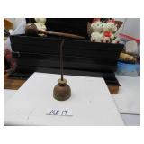 LOT KE 17 MINI COOPER OIL ANTIQUE