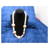 LOT BB 4  RETRO CHUNKY CORAL & WHITE BEADED  PLAST