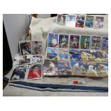 LOT TK 116 FLEER & TOPPS CARDS  DON SUTTON