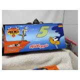 LOT SM 60 LOONEY TUNES KELLOGS TERRY LABONTE  #5