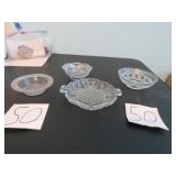 LOT EE50  4 PCS CANDY PLATE PRESS GLASS