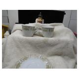 LOT KK 46 TWO CUPS 4 SAUCERS  MEDTRAIN GOLD TRIM