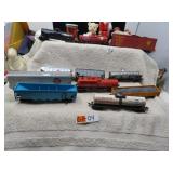 LOT GH 4  / 7 HO TRAIN CARS