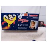 LOT SM 44  # 24 50 YEARS MIGHTY MOUSE  2005 MONTE