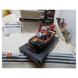 LOT SM 52 # 24 HOOTERS 2020SILVERRADO CHASE ELLIOT