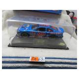 LOT SM 62 AIR FORCE # 88 DALE JARRETT 2000 FORD
