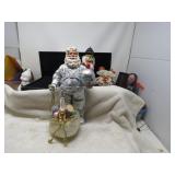 LOT RM7POSSIBLE DREAMS 1999 SANTA AROUND THE WORL