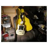 LOT MC 3 AUTOGRAPHED GUITAR VANILLA FUDGE  & SIGND