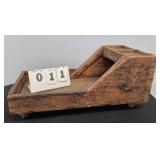 PRIMITIVE FERRIER BOX ON WHEELS 21"