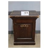 ODD FELLOW PEDESTAL #60