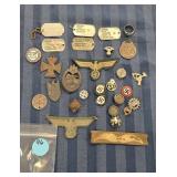 MILITARY PINS & BUTTONS