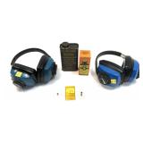 Lot: 2- Earmuffs, Hoppe