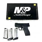 Smith & Wesson M & P 40 Shield -.40 S & W