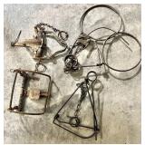 Lot: 4 Assorted Vintage Traps