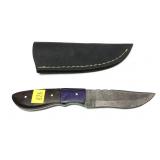 Custom Damascus steel blade knife with leather