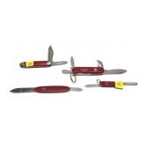 Lot, 4 assorted Swiss-Army style knives includes