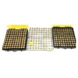 Lot, 9mm brass, some with primers, 300 pcs.