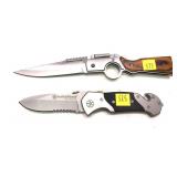 Lot, 2 folding knives includes Smith & Wesson