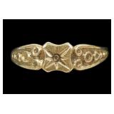 10K Rose gold Victorian baby ring, 0.4 grams