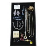 Lot, fashion jewelry