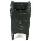 U.S. Mailbox Metal Bank, 5 1/2" high with key